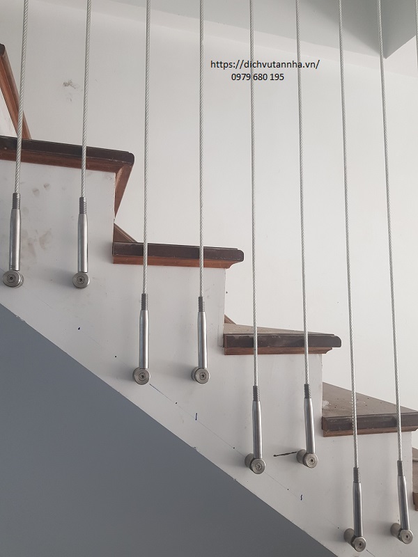 Lắp đặt Tăng đơ cầu thang dây cáp
