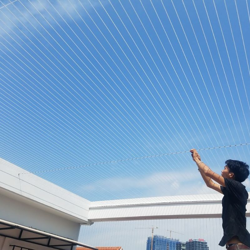 Lắp đặt lưới an toàn trên sân thượng
