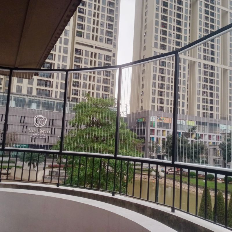 Sử dụng lưới trên sận thượng, ban công