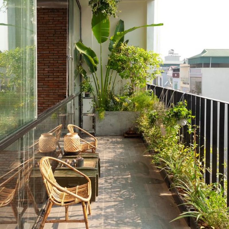 Ban công sàn gỗ tự nhiên