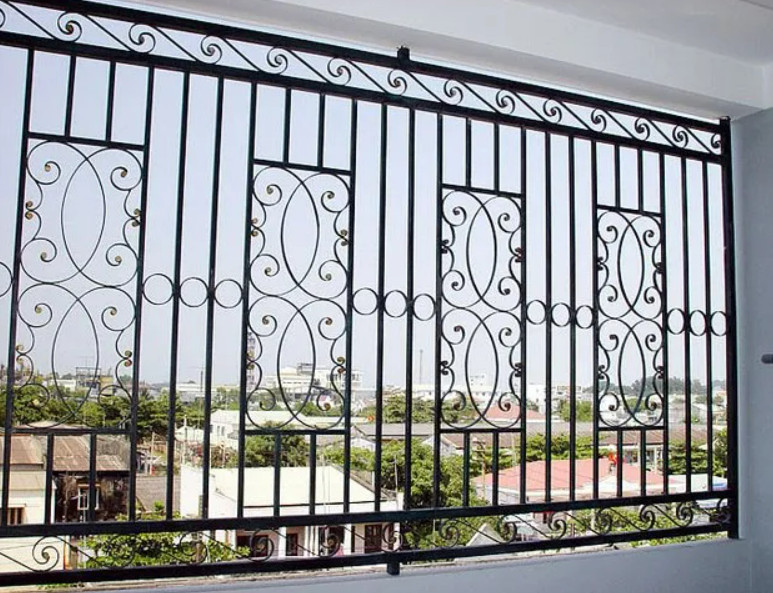 Khung sắt chuồng cọp