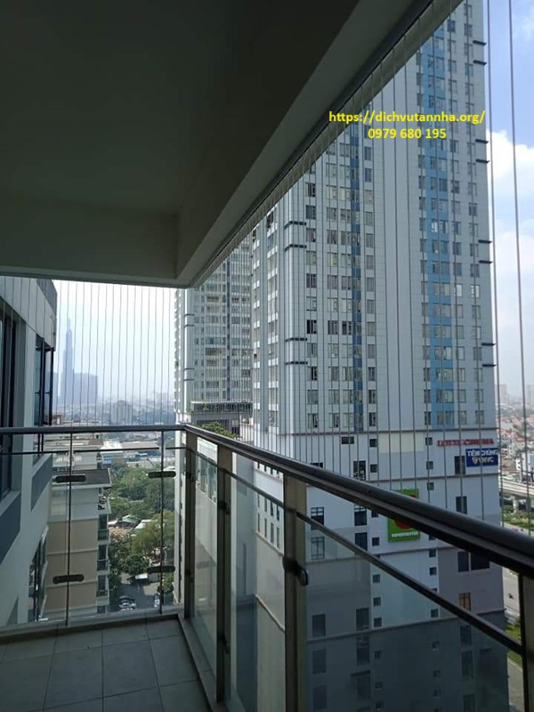 Lưới an toàn ban công