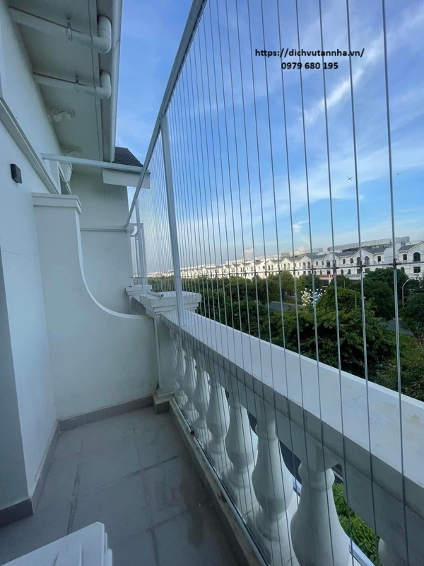 Lưới bảo vệ ban công