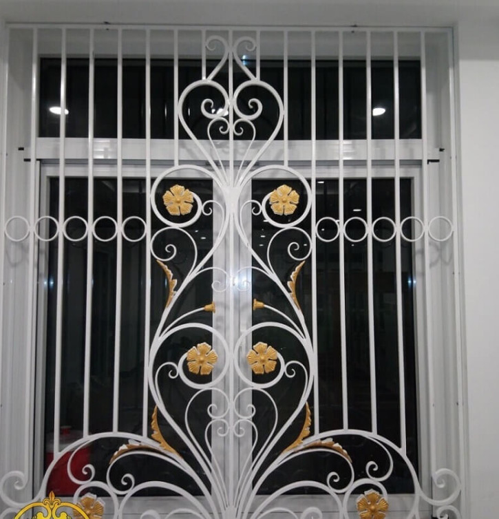Cửa sổ hoa văn
