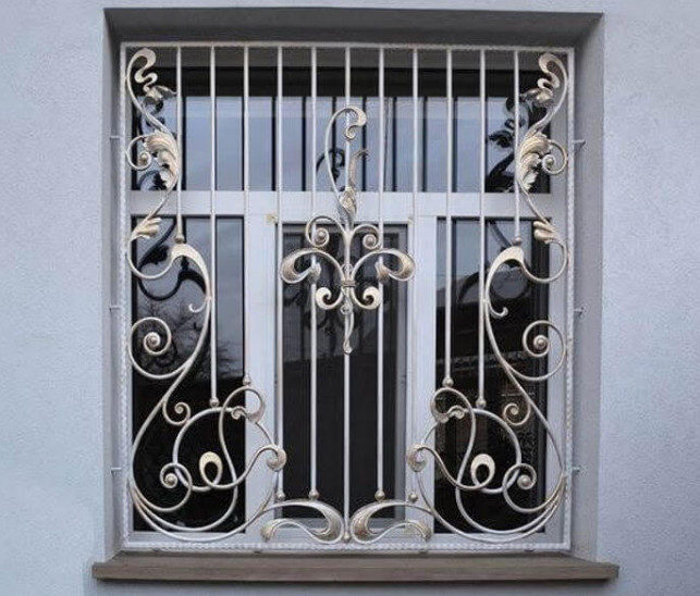 Khung sắt bảo vệ cửa sổ đẹp